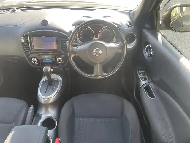 日産 ジューク 15RX アーバンセレクション 兵庫県 2013(平25)年 12.4万km サファイアブラック 社外メモリーナビ/Bluetooth/DVD再生可能/フルセグ/スマートキ-×2/ETC/電動格納ミラー/ハロゲン/純正フロアマット/純正アルミホイール/ドアバイザー/アームレスト社外？/保証書/取扱説明書