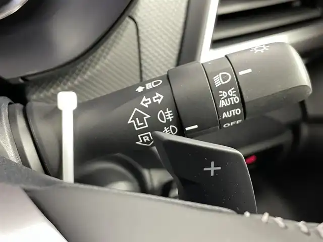 スバル フォレスター スポーツ 福島県 2022(令4)年 2.3万km クリスタルホワイトP アイサイト/・プリクラッシュブレーキ/・AT誤発進抑制/・誤発進後抑制/・車線逸脱警報装置/・レーダークルーズコントロール/・ツーリングアシスト/・衝突被害軽減ブレーキ/・コーナーセンサー/純正9インチナビ/・フルセグTV/BT/USB/HDMI/AM/FM/・ビルトインETC/・前方ドライブレコーダー/・アラウンドビューモニター/デジタルインナーミラー/革巻きステアリング/・ステアリングヒーター/・ステアリングスイッチ/・ステアリング連動ヘッドライト/・パドルシフト/ハーフレザーシート/・全席シートヒーター/・D+N席シートヒーター/・メモリー機能/ブラインドスポットモニター/電子パーキング/・オートブレーキホールド/電動リアゲート/プッシュスタート/・スマートキー/・スペアキー1本/LEDヘッドライト/・フォグランプ/・ウィンカーミラー/・オートライト/ターボ/寒冷地仕様/純正フロアマット/純正18インチAW