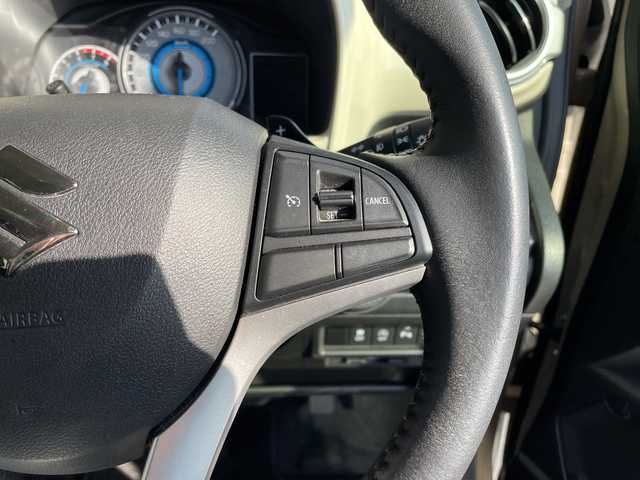 スズキ クロスビー HYBRID MZ 愛知県 2018(平30)年 5.9万km キャラバンアイボリーパールメタリック/ホワイト 2トーンルーフ 純正8型ナビ/全方位カメラ/バックカメラ/レーダークルーズコントロール/コーナーセンサー/ＥＴＣ/純正アルミホイール/シートヒーター/衝突軽減システム/フルセグ/CD DVD/Bluetooth/ステアリングスイッチ/スマートキー/プッシュスタート