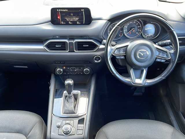 マツダ ＣＸ－５ XD プロアクティブ 長野県 2017(平29)年 4.4万km ソニックシルバーM マツダ純正ナビ/FM・AM・DVD・CD・フルセグTV/Bluetooth Audio/バックカメラ/純正17インチアルミホイール/レーダークルーズコントロール/衝突被害軽減ブレーキ/ヘッドアップディスプレイ/前後コーナーセンサー/アイドリングストップ/革巻きステアリング/ステアリングヒーター/D/N席シートヒーター/シートメモリー/パワーバックドア/電動パーキング/オートホールド/LEDヘッドライト/フォグランプ/ドアバイザー/プッシュスタート/スマートキー/スペアキー/ETC