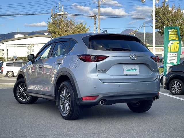 マツダ ＣＸ－５ XD プロアクティブ 長野県 2017(平29)年 4.4万km ソニックシルバーM マツダ純正ナビ/FM・AM・DVD・CD・フルセグTV/Bluetooth Audio/バックカメラ/純正17インチアルミホイール/レーダークルーズコントロール/衝突被害軽減ブレーキ/ヘッドアップディスプレイ/前後コーナーセンサー/アイドリングストップ/革巻きステアリング/ステアリングヒーター/D/N席シートヒーター/シートメモリー/パワーバックドア/電動パーキング/オートホールド/LEDヘッドライト/フォグランプ/ドアバイザー/プッシュスタート/スマートキー/スペアキー/ETC