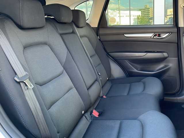 マツダ ＣＸ－５ XD プロアクティブ 長野県 2017(平29)年 4.4万km ソニックシルバーM マツダ純正ナビ/FM・AM・DVD・CD・フルセグTV/Bluetooth Audio/バックカメラ/純正17インチアルミホイール/レーダークルーズコントロール/衝突被害軽減ブレーキ/ヘッドアップディスプレイ/前後コーナーセンサー/アイドリングストップ/革巻きステアリング/ステアリングヒーター/D/N席シートヒーター/シートメモリー/パワーバックドア/電動パーキング/オートホールド/LEDヘッドライト/フォグランプ/ドアバイザー/プッシュスタート/スマートキー/スペアキー/ETC