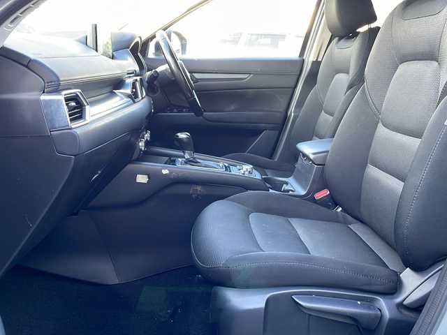 マツダ ＣＸ－５ XD プロアクティブ 長野県 2017(平29)年 4.4万km ソニックシルバーM マツダ純正ナビ/FM・AM・DVD・CD・フルセグTV/Bluetooth Audio/バックカメラ/純正17インチアルミホイール/レーダークルーズコントロール/衝突被害軽減ブレーキ/ヘッドアップディスプレイ/前後コーナーセンサー/アイドリングストップ/革巻きステアリング/ステアリングヒーター/D/N席シートヒーター/シートメモリー/パワーバックドア/電動パーキング/オートホールド/LEDヘッドライト/フォグランプ/ドアバイザー/プッシュスタート/スマートキー/スペアキー/ETC