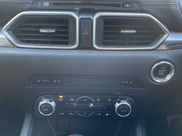 マツダ ＣＸ－５ XD プロアクティブ 長野県 2017(平29)年 4.4万km ソニックシルバーM マツダ純正ナビ/FM・AM・DVD・CD・フルセグTV/Bluetooth Audio/バックカメラ/純正17インチアルミホイール/レーダークルーズコントロール/衝突被害軽減ブレーキ/ヘッドアップディスプレイ/前後コーナーセンサー/アイドリングストップ/革巻きステアリング/ステアリングヒーター/D/N席シートヒーター/シートメモリー/パワーバックドア/電動パーキング/オートホールド/LEDヘッドライト/フォグランプ/ドアバイザー/プッシュスタート/スマートキー/スペアキー/ETC