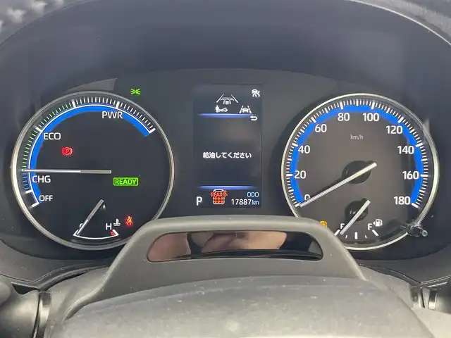 トヨタ ヴォクシー ハイブリッド S－G 愛知県 2023(令5)年 1.8万km ホワイトパールクリスタルシャイン 純正１０．５型ナビ　１４型後席モニター　トヨタチームメイト　禁煙　全方位カメラ　パーキングアシスト　ＢＳＭ　ＤＶＤデッキ　ユニバーサルステップ　電動リアゲート　快適利便Ｍｉｄ　衝突軽減　追従クルコンAC100V電源　クラッツイオシートカバー　LEDオートライト　オートハイビーム　アドバンスドパーク　コーナーセンサー