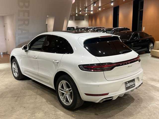 ポルシェ マカン 道央・札幌 2019(令1)年 3.7万km キャララホワイトメタリック ワンオーナー/パノラマルーフシステム/BOSEサラウンド/本革シート/シートヒーター/前席メモリー付きパワーシート/純正メモリナビ/360°カメラ/ACC/ブラインドスポットアシスト/レーンキープアシスト/OP19インチAW