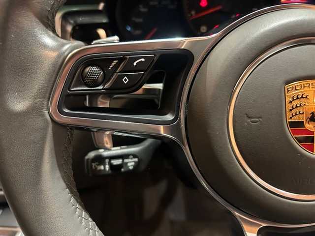 ポルシェ マカン 道央・札幌 2019(令1)年 3.7万km キャララホワイトメタリック ワンオーナー/パノラマルーフシステム/BOSEサラウンド/本革シート/シートヒーター/前席メモリー付きパワーシート/純正メモリナビ/360°カメラ/ACC/ブラインドスポットアシスト/レーンキープアシスト/OP19インチAW