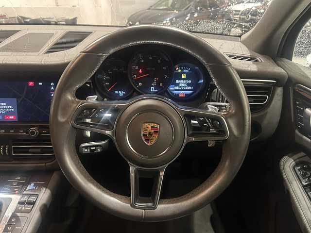 ポルシェ マカン 道央・札幌 2019(令1)年 3.7万km キャララホワイトメタリック ワンオーナー/パノラマルーフシステム/BOSEサラウンド/本革シート/シートヒーター/前席メモリー付きパワーシート/純正メモリナビ/360°カメラ/ACC/ブラインドスポットアシスト/レーンキープアシスト/OP19インチAW