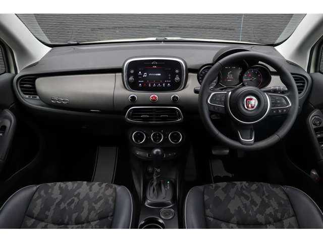 フィアット ５００Ｘ クロス 大分県 2022(令4)年 3.4万km BIANCO GHIACCIO 前方衝突警報/アダプティブクルーズコントロール/ブラインドスポットモニター/純正ディスプレイオーディオ/ＣａｒＰｌａｙ/Bluetooth/バックカメラ/ハーフレザー/シートヒーター/パワーシート/社外ＬＥＤヘッドライト/オートライト/Ｆ／Ｒフォグ/パドルシフト/純正１８インチＡＷ/ＥＴＣ