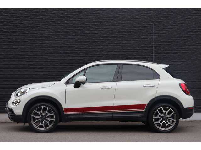 フィアット ５００Ｘ クロス 大分県 2022(令4)年 3.4万km BIANCO GHIACCIO 前方衝突警報/アダプティブクルーズコントロール/ブラインドスポットモニター/純正ディスプレイオーディオ/ＣａｒＰｌａｙ/Bluetooth/バックカメラ/ハーフレザー/シートヒーター/パワーシート/社外ＬＥＤヘッドライト/オートライト/Ｆ／Ｒフォグ/パドルシフト/純正１８インチＡＷ/ＥＴＣ