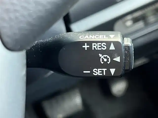 トヨタ ヴォクシー ZS 煌 奈良県 2018(平30)年 2.7万km ブラック 純正9インチナ/ビ（NSZT-Y68T）/（フルセグ/BT/CD/DVD)/純正12インチフリップダウンモニター（V12T-R68C）/クルーズコントロール/バックカメラ/プリクラッシュセーフティ/レーンキープアシスト/両側パワースライドドア/後席サンシェード/レザー調シートカバー/前方ドライブレコーダー/ETC/純正16インチAW