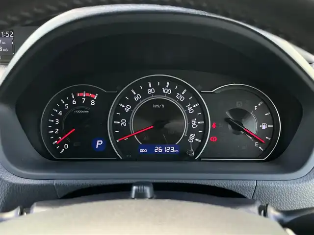 トヨタ ヴォクシー ZS 煌 奈良県 2018(平30)年 2.7万km ブラック 純正9インチナ/ビ（NSZT-Y68T）/（フルセグ/BT/CD/DVD)/純正12インチフリップダウンモニター（V12T-R68C）/クルーズコントロール/バックカメラ/プリクラッシュセーフティ/レーンキープアシスト/両側パワースライドドア/後席サンシェード/レザー調シートカバー/前方ドライブレコーダー/ETC/純正16インチAW