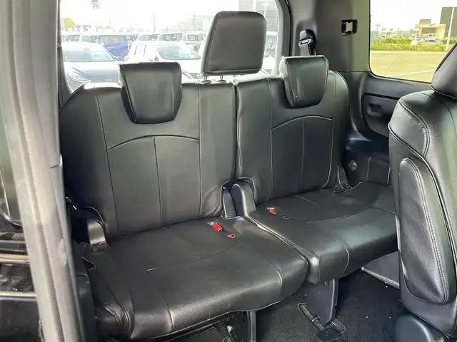 トヨタ ヴォクシー ZS 煌 奈良県 2018(平30)年 2.7万km ブラック 純正9インチナ/ビ（NSZT-Y68T）/（フルセグ/BT/CD/DVD)/純正12インチフリップダウンモニター（V12T-R68C）/クルーズコントロール/バックカメラ/プリクラッシュセーフティ/レーンキープアシスト/両側パワースライドドア/後席サンシェード/レザー調シートカバー/前方ドライブレコーダー/ETC/純正16インチAW