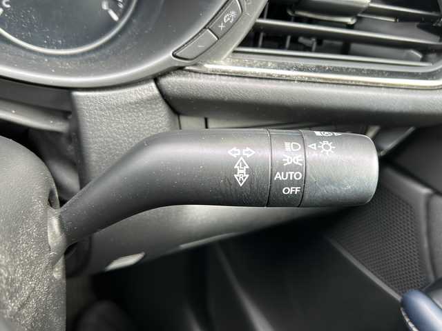 マツダ ＣＸ－３０ 20S プロアクティブ 静岡県 2021(令3)年 1.8万km チタニウムフラッシュマイカ 純正ナビ/・ラジオ/フルセグTV/・USB/Bluetooth/CD/DVD/HDMI/主要装備/・レーダークルーズコントロール　/・ドライブレコーダー　/・ＥＴＣ　/・全方位カメラ　/・パワーバックドア　/・ステアリングリモコン　/・レーンキープアシスト　/・オートホールド　/・パドルシフト　/・ヘッドアップディスプレイ　/・ＢＳＭ/・コーナーセンサー/・横滑り防止/・アイドリングストップ/・オートライト/・SOSコール/・プッシュスタート/・スマートキー