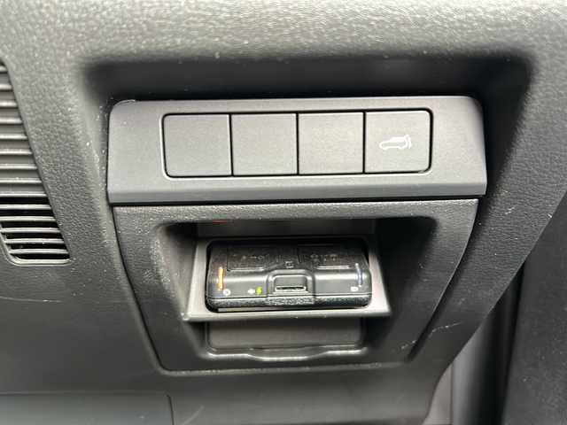 マツダ ＣＸ－３０ 20S プロアクティブ 静岡県 2021(令3)年 1.8万km チタニウムフラッシュマイカ 純正ナビ/・ラジオ/フルセグTV/・USB/Bluetooth/CD/DVD/HDMI/主要装備/・レーダークルーズコントロール　/・ドライブレコーダー　/・ＥＴＣ　/・全方位カメラ　/・パワーバックドア　/・ステアリングリモコン　/・レーンキープアシスト　/・オートホールド　/・パドルシフト　/・ヘッドアップディスプレイ　/・ＢＳＭ/・コーナーセンサー/・横滑り防止/・アイドリングストップ/・オートライト/・SOSコール/・プッシュスタート/・スマートキー