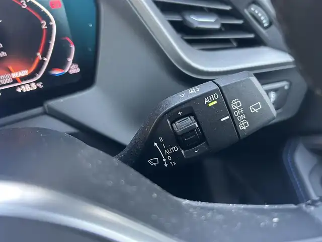 ＢＭＷ ＢＭＷ １１８ｄ Mスポーツ EDジョイ+ 茨城県 2020(令2)年 5.3万km 白 コンフォートパッケージ/アクティブクルーズコントロール/パワーシート/シートメモリ/ナビパッケージ/純正ナビ　BT/AF/FM/LEDオートライト/オートハイビーム/ハーフレザー/純正アルミホイール/純正フロアマット/USBポート/ステアリングスイッチ/電動リアゲート/バックカメラ/コーナセンサー/ETC/スマートキー