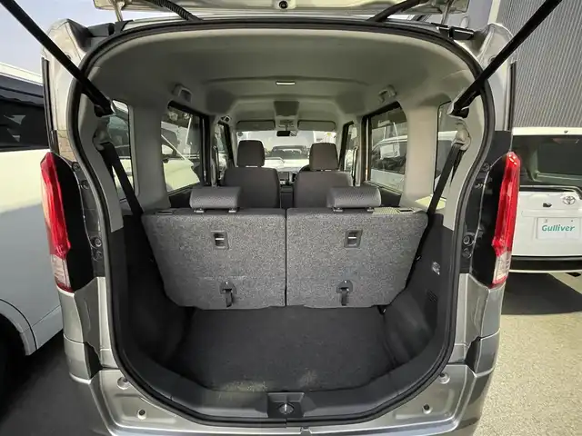 スズキ スペーシア X リミテッド 滋賀県 2014(平26)年 0.6万km スチールシルバーM 社外7インチナビ/【Bluetooth/CD/DVD/フルセグTV】/バックカメラ/両側パワースライドドア/衝突軽減ブレーキ/D/Nシートヒーター/ドアバイザー/後席ロールサンシェード/社外フロアマット/プッシュスタート/スマートキー/ステアリングリモコン