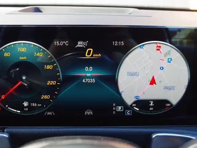 メルセデス・ベンツ ＧＬＢ２００ｄ 埼玉県 2021(令3)年 4.7万km 白 ブラックハーフレザーシート/アダプティブクルーズコントロール/全周囲カメラ/ヘッドアップディスプレイ/パークセンサー/ブラインドスポットモニター/デジタルインナーミラー/レーダー探知機/ETC/冬タイヤ積み込み