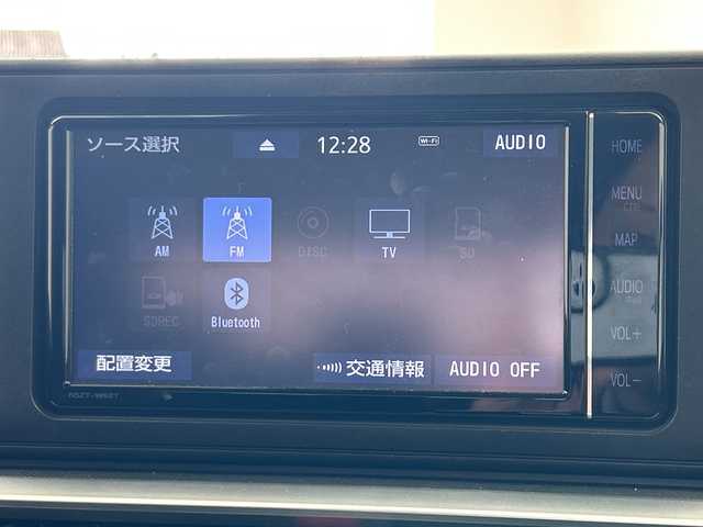 トヨタ ライズ Z 三重県 2020(令2)年 4.9万km ナチュラルベージュマイカM /禁煙車//純正ナビ/・フルセグ・Bluetooth・CD・DVD・SD//バックカメラ//スマートアシスト//衝突回避支援ブレーキ//車線逸脱抑制制御機能//コーナーセンサー//アダプティブクルーズコントロール//オートハイビーム//前席シートヒーター//ステアリングスイッチ//ビルトインETC//プッシュスタート//スマートキー//LEDヘッドライト//オートライト