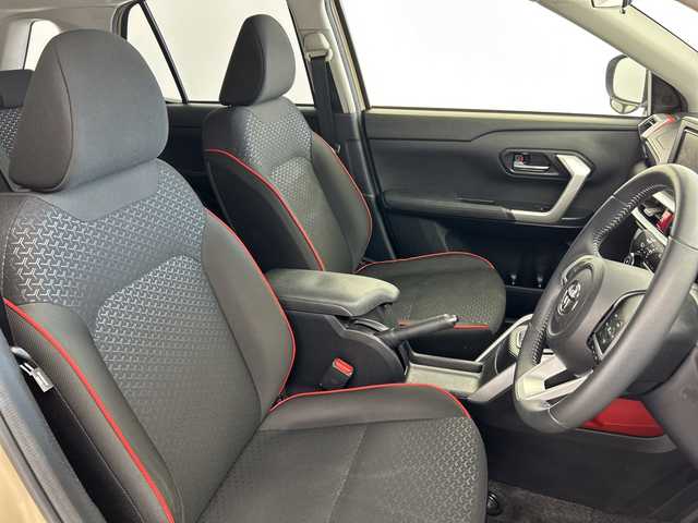 トヨタ ライズ Z 三重県 2020(令2)年 4.9万km ナチュラルベージュマイカM /禁煙車//純正ナビ/・フルセグ・Bluetooth・CD・DVD・SD//バックカメラ//スマートアシスト//衝突回避支援ブレーキ//車線逸脱抑制制御機能//コーナーセンサー//アダプティブクルーズコントロール//オートハイビーム//前席シートヒーター//ステアリングスイッチ//ビルトインETC//プッシュスタート//スマートキー//LEDヘッドライト//オートライト