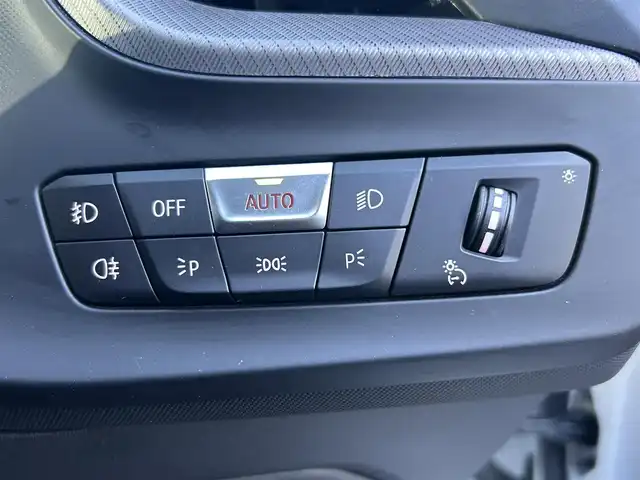 ＢＭＷ ＢＭＷ ２１８ｄ グランクーペ Mスポーツ EDジョイ+ 茨城県 2020(令2)年 4.8万km アルピンホワイトⅢ ナビゲーション・パッケージ/BMWライブコックピット/10.25インチ マルチディスプレイメーターパネル/10.25インチ ワイドコントロールディスプレイ/HDDナビゲーションシステム/Bluetooth　Applecarplay/ドライビングアシスト/アクティブクルーズコントロール/トラフィックサインアシスト/レーンディパーチャーウォーニング/レーンチェンジウォーニング/クロストラフィックウォーニング/前車接近警告機能/後車衝突警告機能/衝突回避被害軽減ブレーキ/ダイナミックスタビリティコントロール/ダイナミックトラクションコントロール/パーキングアシスト/パークディスタンスコントロール/パークディスタンスコントロール/パーキングアシスト/リヤビューカメラ/電動フロントシート　運転席メモリー機能付