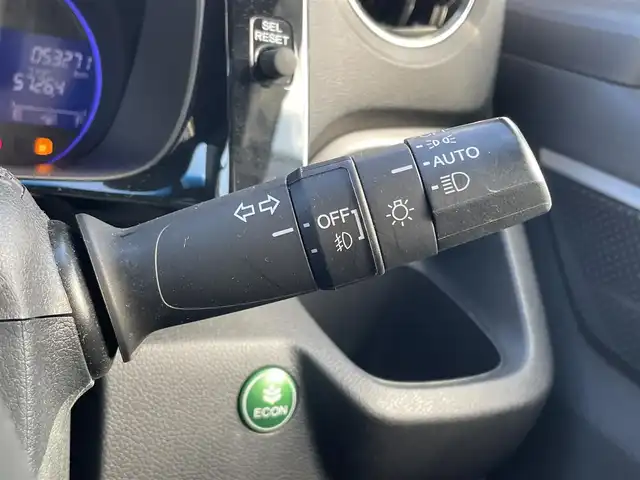 ホンダ Ｎ ＷＧＮ カスタム G ターボパッケージ 静岡県 2017(平29)年 5.4万km シャイニンググレーM 純正ナビ　/・フルセグＴＶ　/・Ｂｌｕｅｔｏｏｔｈ接続　/・ＤＶＤ再生　/クルーズコントロール　/プッシュスタート　/スマートキー　/スペアキー　/バックカメラ　/ベンチシート　/ハーフレザーシート　/ビルトインＥＴＣ　/ＨＩＤオートライト