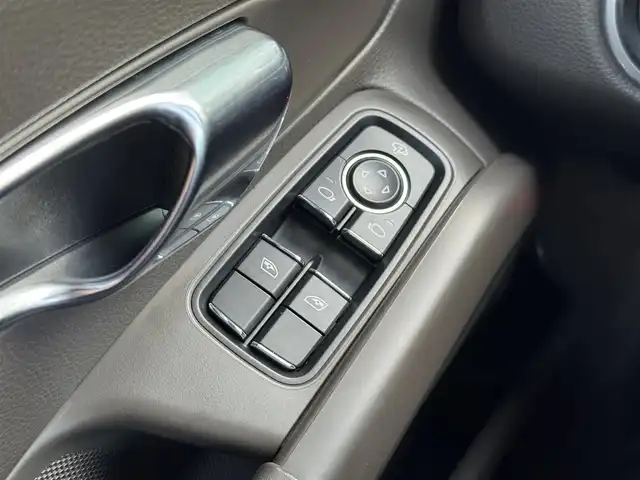 ポルシェ ７１８ボクスター 愛媛県 2016(平28)年 2.3万km アゲートグレーメタリック 左ハンドル/6速マニュアル/GTスポーツステアリングホイール/１９インチボクスターSアルミホイール/PASM/電動可倒式ドアミラー/ハーフレザー/シートヒーター/純正ナビ/Bluetooth　DVD　USB　SD/AppleCarPlay/LEDヘッドライト/空気圧センサー/ETC/有償外装色：アゲートグレーメタリック/保証書・取説/スペアキー