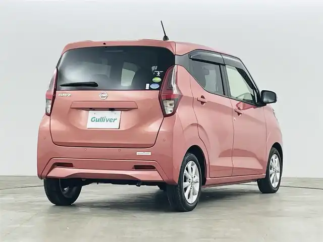 日産 デイズ X 福島県 2021(令3)年 0.2万km ブロッサムピンク エマージェンシーブレーキ/・車線逸脱警報装置　/・アラウンドビューモニター　/・識検知機能/・ふらつき警報/・オートライト/純正ナビゲーション/・型式：MM32oo-L/・Bluetooth/TV/CD/DVD/USB/AUX/AM・FM/SD/・バックカメラ　/前方ドライブレコーダー/プッシュスタート/・スマートキー/・スペアキー/電動格納ウィンカーミラー/ドアバイザー/純正フロアマット　