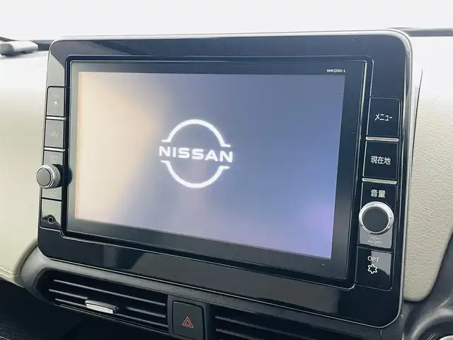 日産 デイズ X 福島県 2021(令3)年 0.2万km ブロッサムピンク エマージェンシーブレーキ/・車線逸脱警報装置　/・アラウンドビューモニター　/・識検知機能/・ふらつき警報/・オートライト/純正ナビゲーション/・型式：MM32oo-L/・Bluetooth/TV/CD/DVD/USB/AUX/AM・FM/SD/・バックカメラ　/前方ドライブレコーダー/プッシュスタート/・スマートキー/・スペアキー/電動格納ウィンカーミラー/ドアバイザー/純正フロアマット　