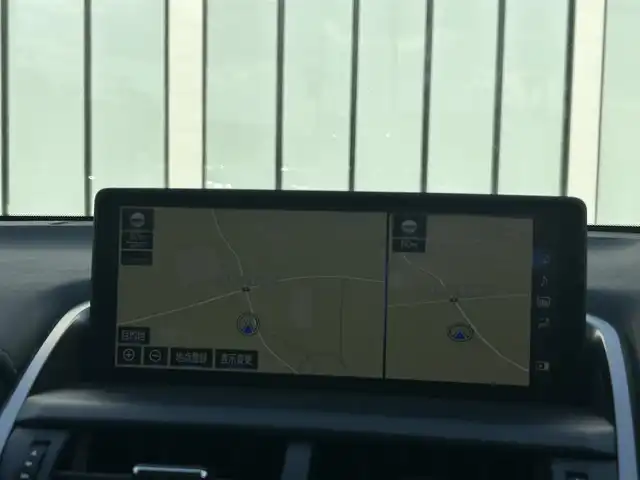 レクサス ＮＸ 300h バージョンL 大阪府 2019(平31)年 3.9万km ソニッククォーツ ワンオーナー　/純正  インチナビ　/   フルセグＴＶ/CD/DVD/Bluetooth/USB　/パノラミックビューモニター/パーキングアシスト　/コーナーセンサー/ブラインドスポットモニター/前席シートヒーター、シートベンチレーター/クルーズコントロール/レーンキープアシスト　/アイドリングストップ/電動リアゲート　/パワーシート　/ステアリングヒーター/オートマチックハイビーム　/前方ドライブレコーダー/純正18インチアルミホイール　/ＥＴＣ2.0　/ＬＥＤ/取扱説明書/保証書