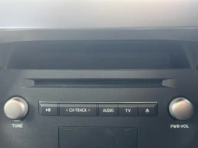 レクサス ＮＸ 300h バージョンL 大阪府 2019(平31)年 3.9万km ソニッククォーツ ワンオーナー　/純正  インチナビ　/   フルセグＴＶ/CD/DVD/Bluetooth/USB　/パノラミックビューモニター/パーキングアシスト　/コーナーセンサー/ブラインドスポットモニター/前席シートヒーター、シートベンチレーター/クルーズコントロール/レーンキープアシスト　/アイドリングストップ/電動リアゲート　/パワーシート　/ステアリングヒーター/オートマチックハイビーム　/前方ドライブレコーダー/純正18インチアルミホイール　/ＥＴＣ2.0　/ＬＥＤ/取扱説明書/保証書