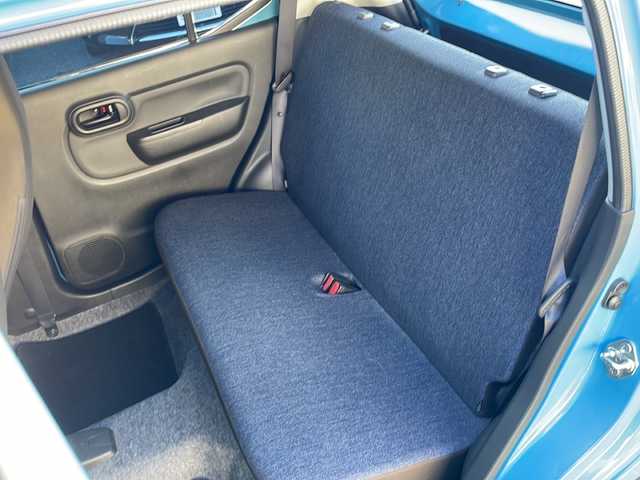 スズキ アルト A 兵庫県 2021(令3)年 0.3万km ダスクブルーメタリック 保証書・取説・有/車線逸脱防止支援システム/衝突被害軽減ブレーキ/コーナーセンサー/アイドリングストップ/オートハイビーム/リモコンキー×1/スペアキー×1/純正フロアマット