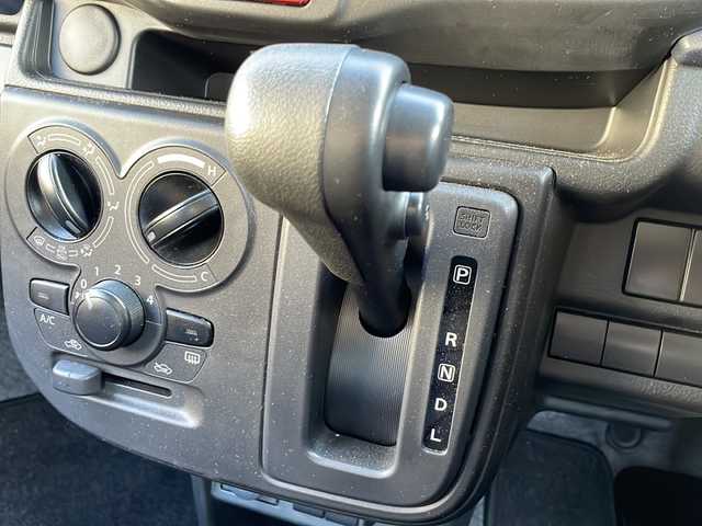 スズキ アルト A 兵庫県 2021(令3)年 0.3万km ダスクブルーメタリック 保証書・取説・有/車線逸脱防止支援システム/衝突被害軽減ブレーキ/コーナーセンサー/アイドリングストップ/オートハイビーム/リモコンキー×1/スペアキー×1/純正フロアマット