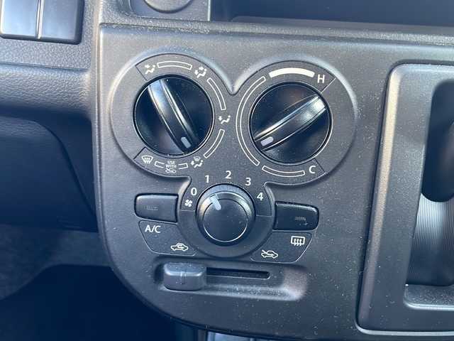 スズキ アルト A 兵庫県 2021(令3)年 0.3万km ダスクブルーメタリック 保証書・取説・有/車線逸脱防止支援システム/衝突被害軽減ブレーキ/コーナーセンサー/アイドリングストップ/オートハイビーム/リモコンキー×1/スペアキー×1/純正フロアマット