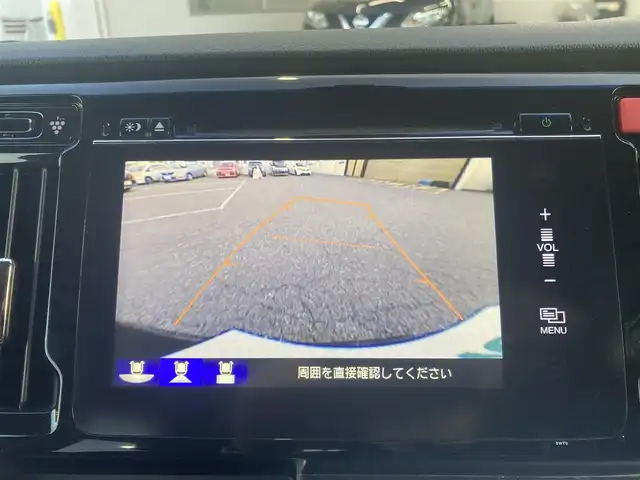 車両画像12