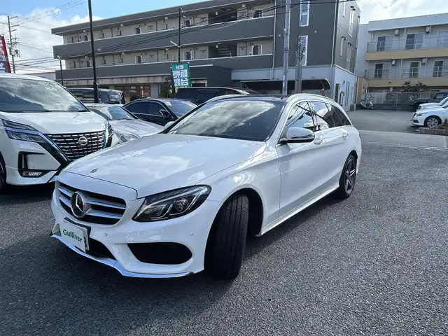 メルセデス・ベンツ Ｃ２２０ｄ ワゴン ローレウスエディション 大阪府 2018(平30)年 5.5万km 白 ローレウスエディション/純正ナビ/バックカメラ/ビルトインETC/純正１８インチAW/黒革シート/シートヒーター/LEDヘッドライト/前後コーナーソナー/ルーフレール/ウインカーミラー/ステアリングスイッチ/パドルシフト/純正マット/スマートキー/保証書/取扱説明書/スペアキー１本