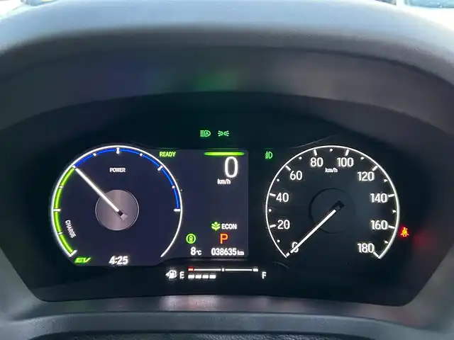ホンダ ヴェゼル ハイブリッド e:HEV Z 福井県 2021(令3)年 3.9万km プレミアムクリスタルレッドM HondaCONNECTディスプレイ/-ナビ/-フルセグTV/-Bluetooth/バックカメラ/ホンダセンシング/アダプティブ・クルーズ・コントロール（ACC）/-渋滞追従機能/車線維持支援システム（LKAS）/-作動車速：約65km/hから100km/h間/-ステアリング制御/衝突軽減ブレーキ（CMBS）/-歩行者検知機能/-作動車速：約80km/h未満時/-対向車車速：約30km/hから80km/h時/誤発進抑制機能（前後）/-前：ミリ波レーダー検知：作動車速10km/h未満/-後：ソナー検知：作動車速10km/h未満/歩行者事故低減ステアリング/-作動車速10km/hから40km/h間/路外逸脱抑制機能/-作動車速：約60km/hから100km/h間/先行車発進お知らせ機能/標識認識機能/オートハイビーム/フロント＆バックソナー/ブラインドスポットモニター/純正前後ドライブレコーダー/プッシュスタート/スマートキー/ビルトインETC2.0/ハーフレザーシート/前席シートヒーター/ハンズフリーパワーバックドア/パドルシフト/革巻きステアリング/ステアリングスイッチ/パドルシフト/LEDヘッドライト/オートライト/フォグランプ