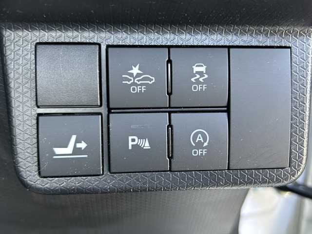 ダイハツ タント カスタム X 山梨県 2022(令4)年 5.3万km シャイニングホワイトパール 純正ナビ/Bluetooth/DVD/バック/シートヒーター/ETC/オートエアコン/両側パワースライドドア/衝突軽減/横滑り防止/電動格納ミラー/運転席ロングスライド