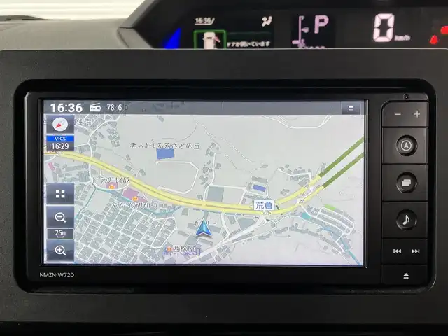 ダイハツ タント カスタム X 高知県 2022(令4)年 5.3万km シャイニングホワイトパール 純正ナビ/メモリナビ/フルセグテレビ/バックカメラ/アイドリングストップ/両側パワースライドドア/ETC/Bluetooth接続/横滑り防止装置/ABS/盗難防止装置/オートライト/オートマチックハイビーム/衝突被害軽減システム