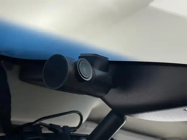 ホンダ オデッセイ ハイブリッド e:HEVアブソルート EX 富山県 2021(令3)年 2.9万km プレミアムスパークルブラックパール 純正11インチナビ/FM/AM/CD/DVD/BT/フルセグTV/後席モニター/全方位カメラ/ACC/パーキングアシスト/ビルトインETC2.0/前後ドライブレコーダー/パワーバックドア/両側パワースライドドア/ハーフレザーシート/パワーシート（D+N席）/シートヒーター（D+N席）/スマートキー/路外逸脱警報機能/衝突被害軽減システム/横滑り防止装置/BSM/コーナーセンサー/電動パーキング/オートブレーキホールド/純正フロアマット/純正18インチAW