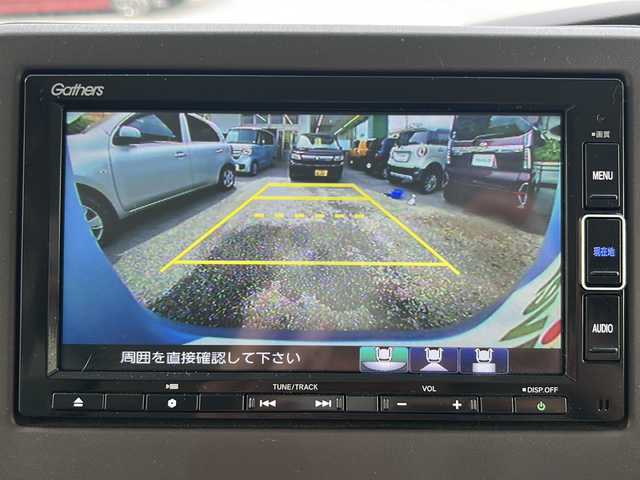 ホンダ Ｎ ＢＯＸ 沖縄県 2020(令2)年 6万km 青 プッシュスタート/禁煙車/Ｂｌｕｅｔｏｏｔｈ機能/衝突軽減システム/スマートキー/バックカメラ/純正ナビ/フルセグＴＶ/純正フロアマット/ＥＴＣ　/横滑り防止装置/片側パワースライドドア/レーンアシスト