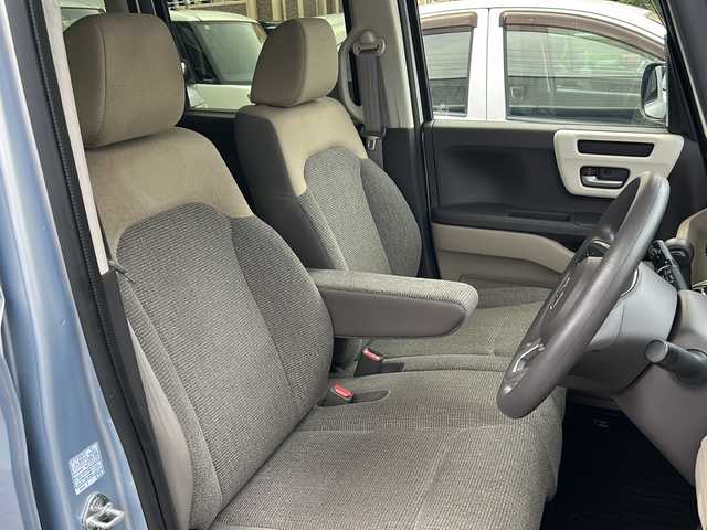 ホンダ Ｎ ＢＯＸ 沖縄県 2020(令2)年 6万km 青 プッシュスタート/禁煙車/Ｂｌｕｅｔｏｏｔｈ機能/衝突軽減システム/スマートキー/バックカメラ/純正ナビ/フルセグＴＶ/純正フロアマット/ＥＴＣ　/横滑り防止装置/片側パワースライドドア/レーンアシスト