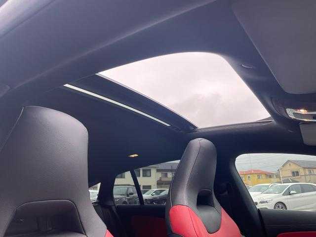 メルセデス・ベンツ ＣＬＡ２００ｄ Sブレーク AMGライン 埼玉県 2020(令2)年 6.5万km コスモスブラック 赤黒レザーシート　/パノラミックスライディングルーフ　/レーダーセーフティーパッケージ　/アドバンスドパッケージ　/純正ナビ　/Ａｐｐｌｅ　Ｃａｒ　Ｐｌａｙ　/３６０度カメラ　/アダプティブクルーズコントロール