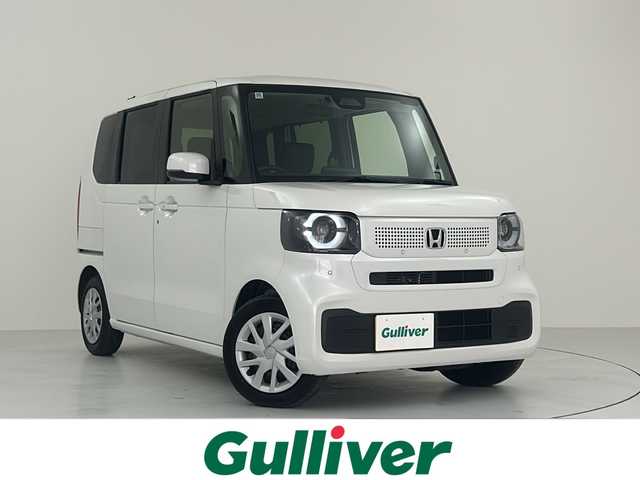 ホンダ Ｎ ＢＯＸ 大阪府 2024(令6)年 0.4万km プラチナホワイトパール 禁煙車/ホンダセンシング/・レーダークルーズコントロール/純正8インチナビ/・Bluetooth　フルセグ/バックカメラ/片側パワースライドドア/LEDヘッドライト/オートライト/ETC/プッシュスタート/スマートキー