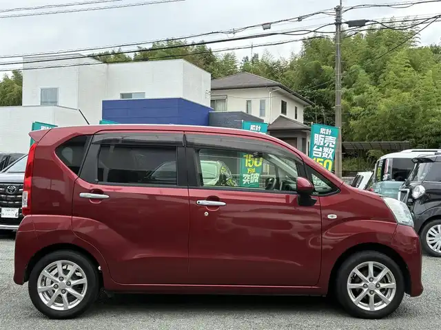 ダイハツ ムーヴ X 熊本県 2015(平27)年 6.5万km ファイアークォーツレッドM 社外ナビ（AVN6806HD）/【CD/DVD/MD/MSV/ラジオ】/衝突被害軽減システム/オートライト/横滑り防止機能/ecoIDLE/純正フロアマット/純正ドアバイザー/保証書/取扱説明書