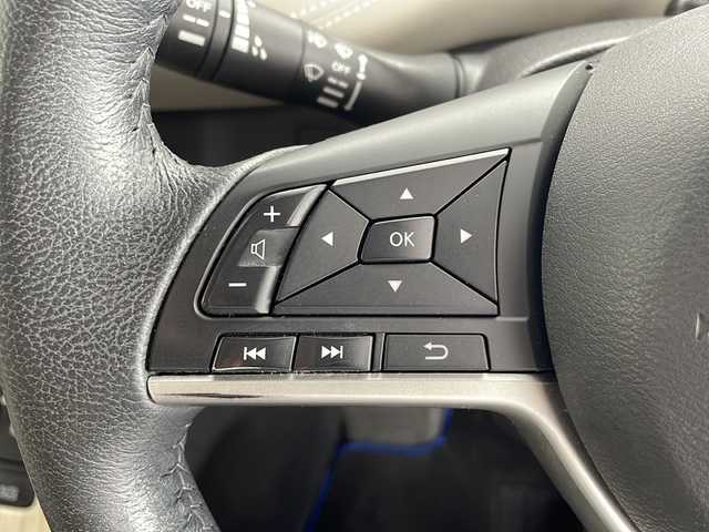 日産 セレナ e－パワー ハイウェイスター V 鹿児島県 2020(令2)年 5.9万km ダークメタルグレー 純正10インチナビ/（AM/FM/CD/DVD/Bluetooth）/フリップダウンモニター/フルセグTV/ETC/プロパイロット/エマージェンシーブレーキ/アラウンドビューモニター/両側パワースライドドア/前後ドライブレコーダー/純正LEDヘッドライト/フォグライト/ブラインドスポットモニター/クリアランスソナー/スマートキー