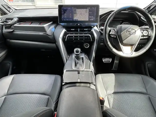 トヨタ ハリアー Z レザーパッケージ 福岡県 2021(令3)年 3.2万km プレシャスブラックパール MODELLISTAエアロ（フロント/サイド/リア）/JBLプレミアムサウンド/12.3インチ純正ディスプレイオーディオ/　（AM/FM/Bluetooth/Miracast/フルセグTV/ナビキット）/バックカメラ/全方位カメラ/トヨタセーフティーセンス/・プリクラッシュセーフティ/・オートマチックハイビーム/・ロードサインアシスト/・レーダークルーズコントロール/・先行車発進告知機能/オートライト/コーナーセンサー/クリアランスソナー/ブラインドスポッドモニター/リヤクロストラフィックアラート/横滑り防止装置/レオニス・19インチAW/黒色レザーシート/パワーシート（D/N）/シートヒーター/ベンチレーター（D/N）/ポジションメモリ（D席）/ヘッドアップディスプレイ/ステアリングヒーター/パワーバックドア/ビルトインETC2.0/録画機能付きデジタルインナーミラー/YUPITERU・前後360度ドライブレコーダー【ZQ-30R】/純正フロアマット/ドアバイザー/ISOFIX/USB端子×4/盗難防止装置/プッシュスタート/スペアキー×1/保証書/取扱説明書/ナビ取扱説明書