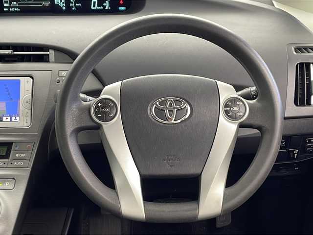 トヨタ プリウス ＰＨＶ S 鹿児島県 2012(平24)年 8.6万km シルバーM プラグインハイブリッド　/純正メモリナビ　/（ワンセグ/Ｂｌｕｅｔｏｏｔｈ/CD)　/前後ドライブレコーダー　/純正フロアマット　/バックカメラ　/ＥＴＣ　/前席シートヒーター　/ＡＡＣ　/充電ケーブル車載　/オートライト