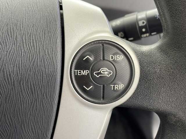 トヨタ プリウス ＰＨＶ S 鹿児島県 2012(平24)年 8.6万km シルバーM プラグインハイブリッド　/純正メモリナビ　/（ワンセグ/Ｂｌｕｅｔｏｏｔｈ/CD)　/前後ドライブレコーダー　/純正フロアマット　/バックカメラ　/ＥＴＣ　/前席シートヒーター　/ＡＡＣ　/充電ケーブル車載　/オートライト