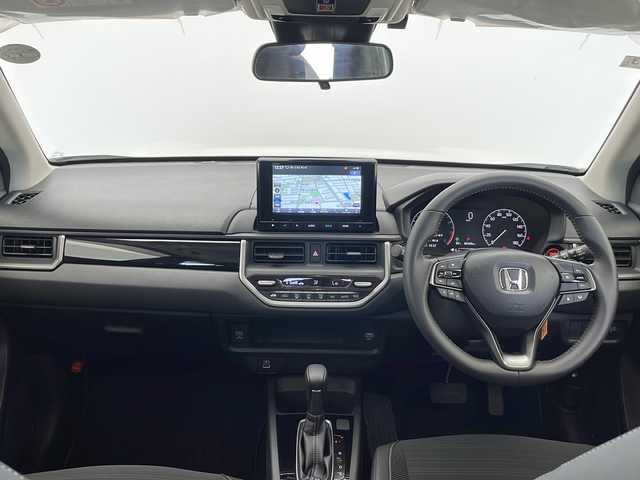 ホンダ ＷＲ－Ｖ Z+ 愛知県 2024(令6)年 0.1万km プラチナホワイトパール 衝突被害軽減ブレーキ/純正8インチディスプレイオーディオナビ（あり）/レーダークルーズコントロール/フルセグTV/Bluetooth/バックカメラ/コーナーセンサー/純正アルミホイール/ルーフレール/LEDヘッドライト/パドルシフト/レーンキープアシスト/ETC/ステアリングスイッチ/スマートキー/プッシュスタート